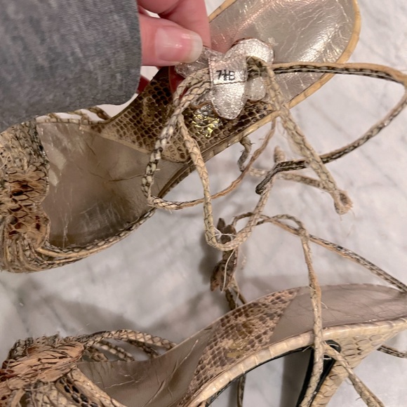 Vintage 1980s 9West snakeskin ankle wrap heels size 7 1/2 - Picture 8 of 10